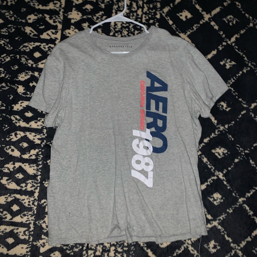 Aeropostale t shirt